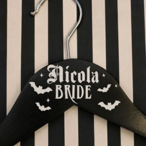 Hangers Black